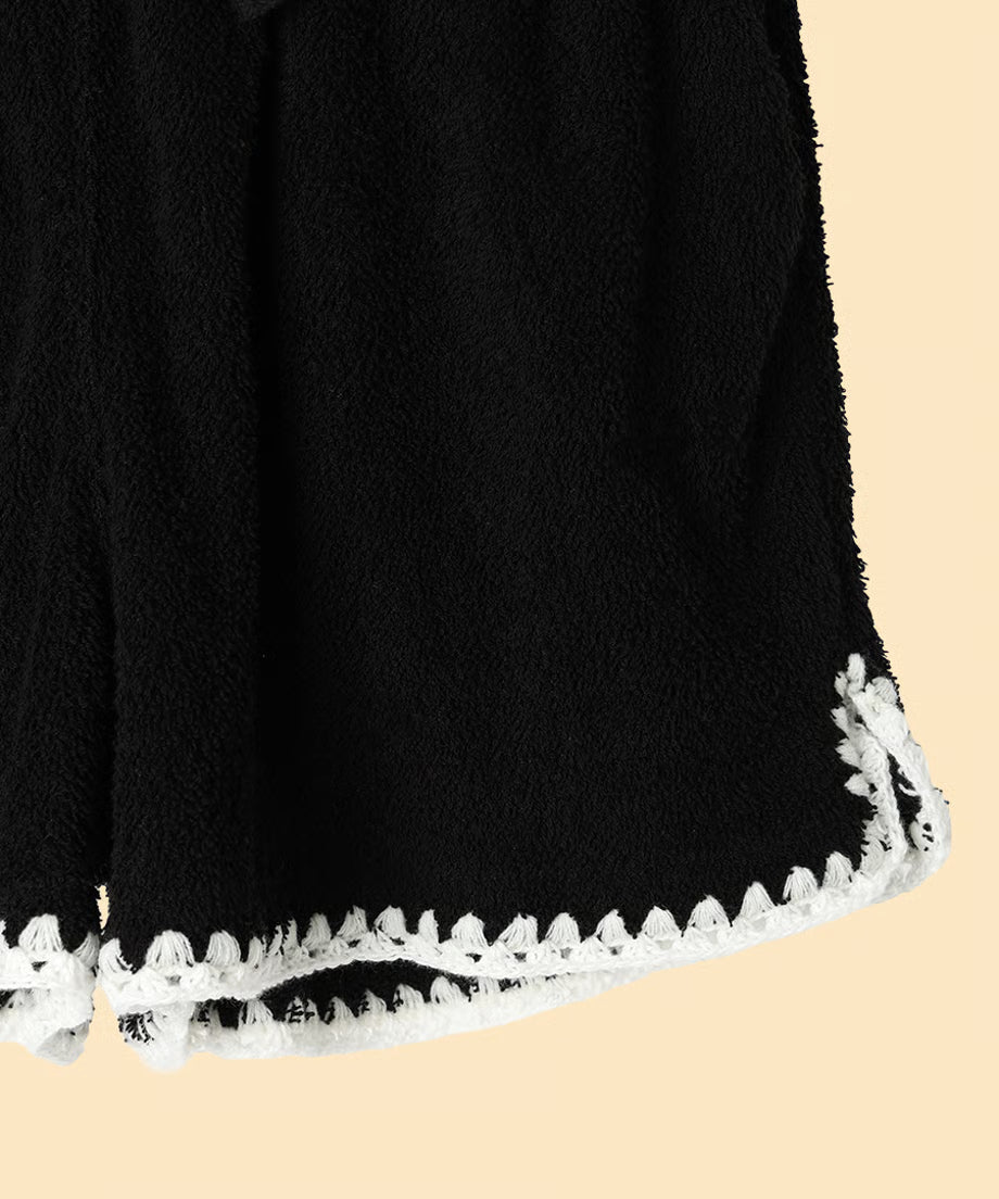 pile crochet shorts