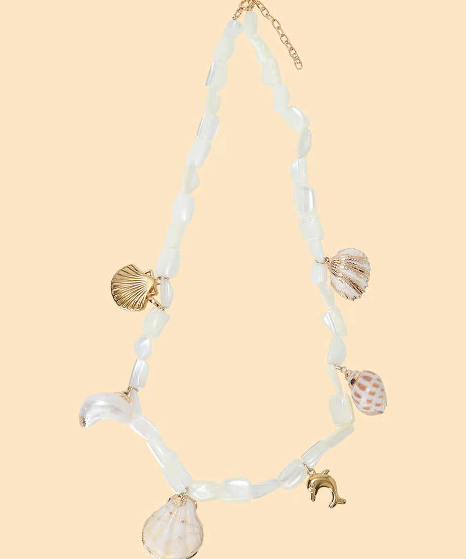 shell charm raffia hat