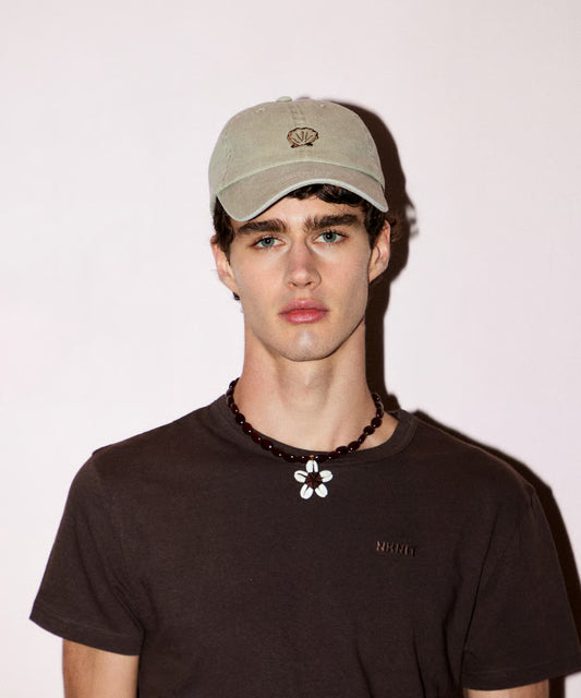 Washed embroidery cap