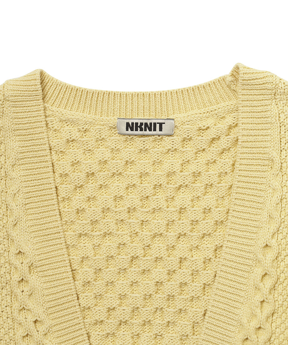 deep V cable KNIT_5