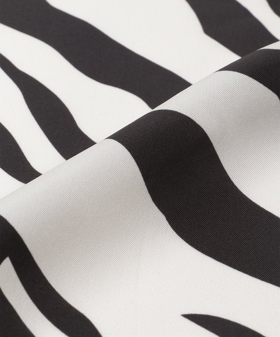 silk logo scarf_17