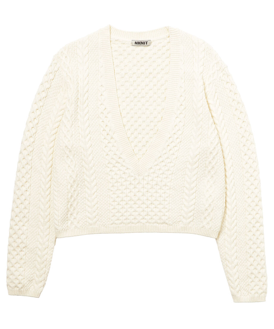 deep V cable KNIT_4