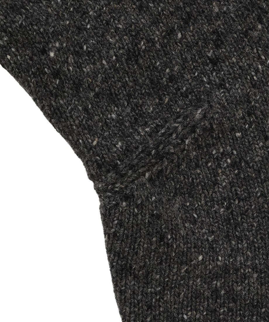 shoulder pad damaged KNIT_16
