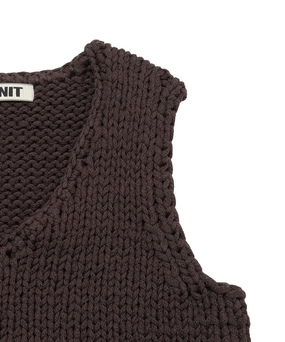 cord yarn V-neck KNIT vest_11