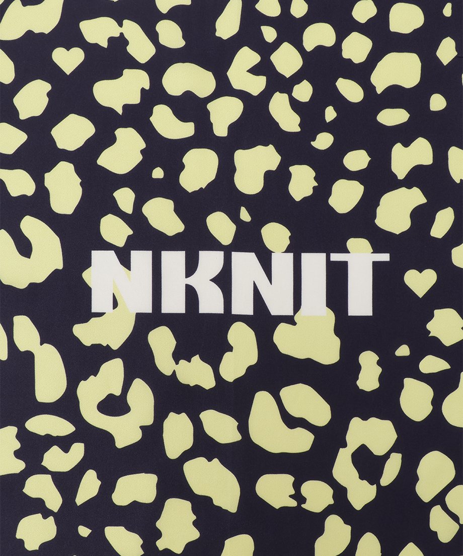 silk logo scarf_9