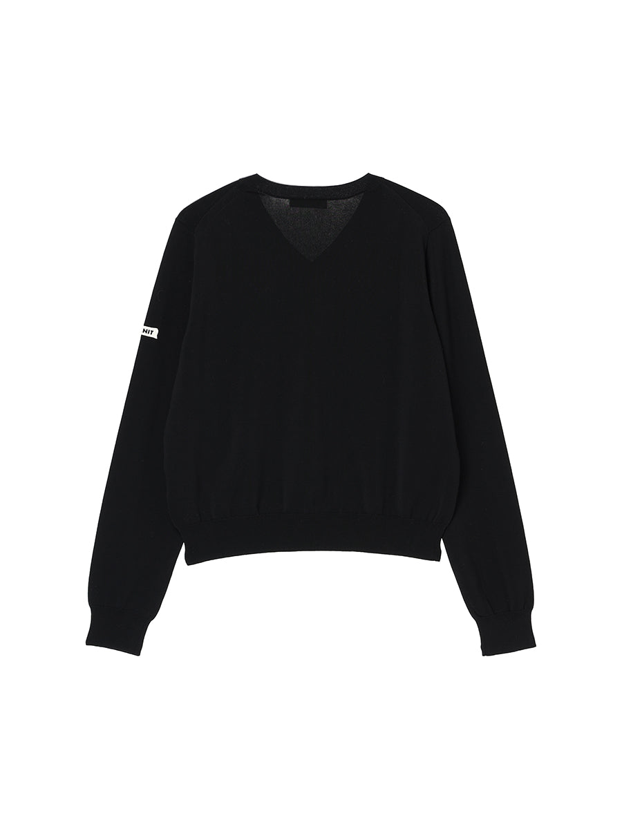basic v-neck KNIT