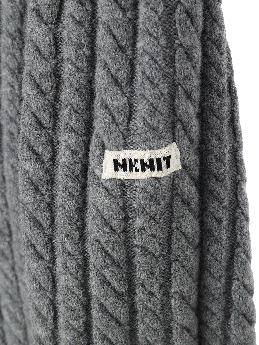 wool cable KNIT