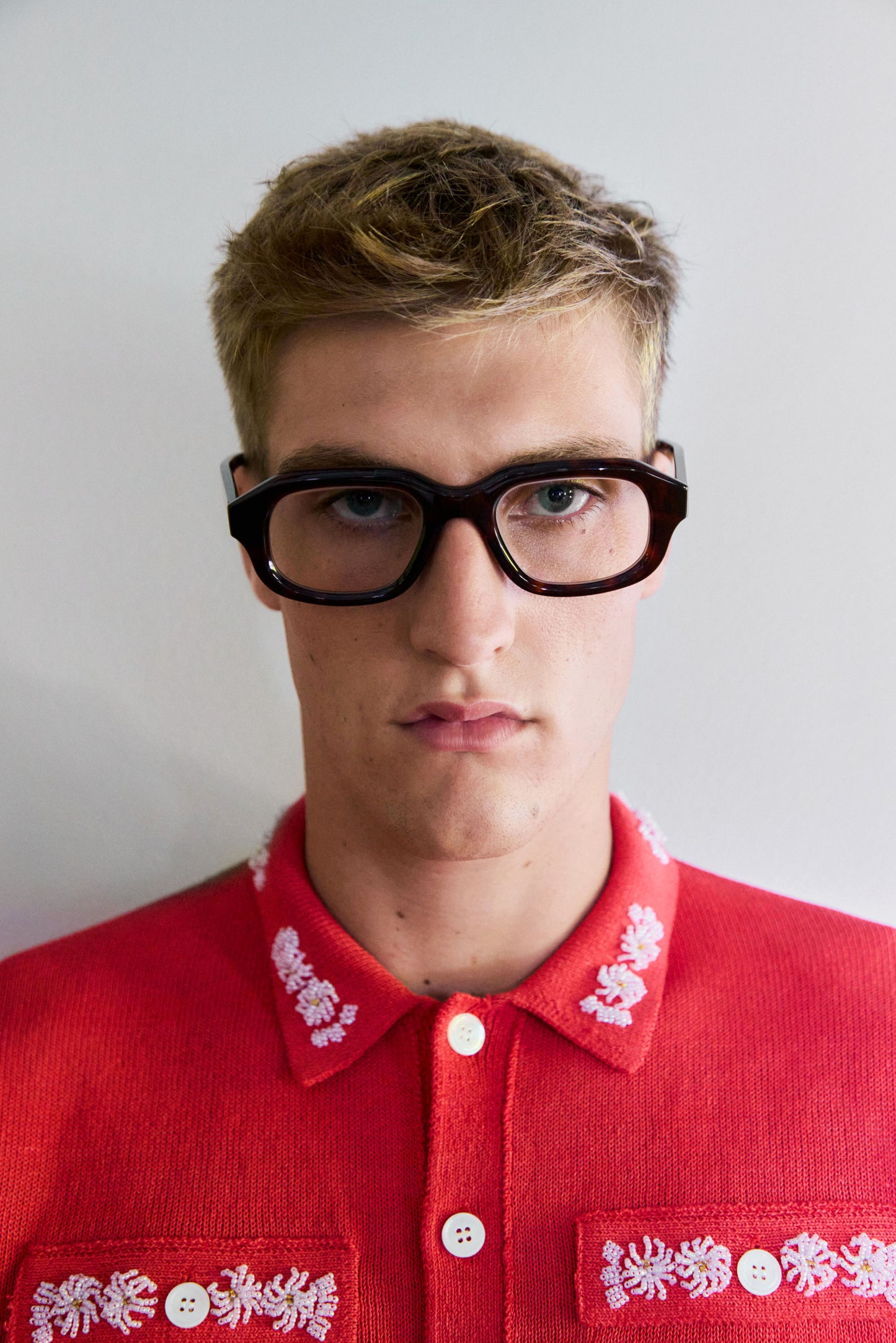 NKNIT/BLANC sunglasses