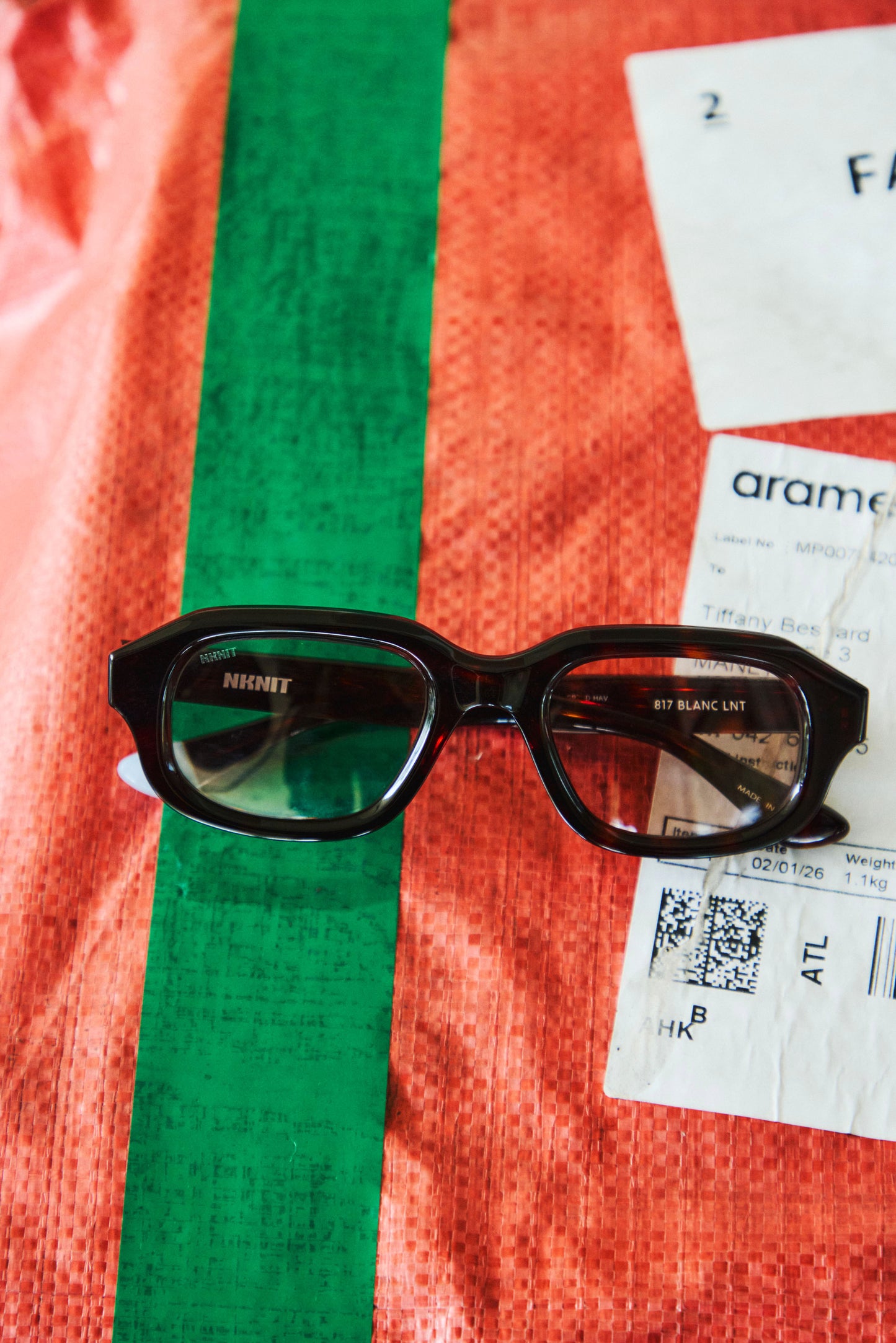 NKNIT/BLANC sunglasses