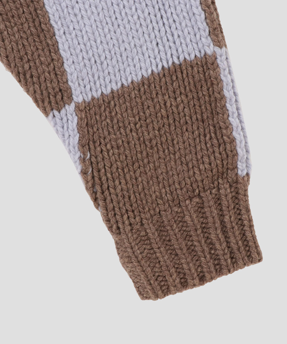 short checkered KNIT_9