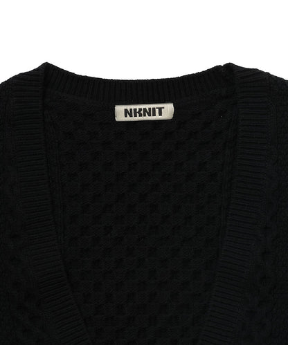 deep V cable KNIT_8