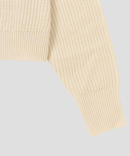 soft wool short V-neck KNIT_14