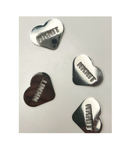 KNKIT brooch_1