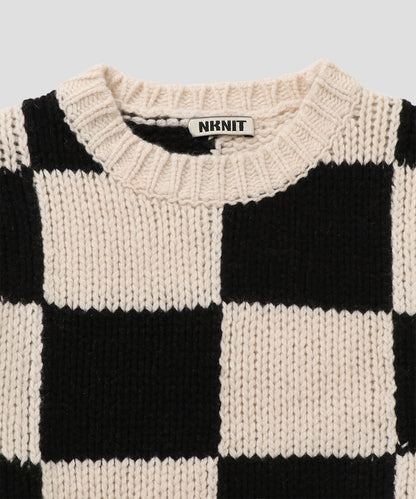 checkered KNIT_7