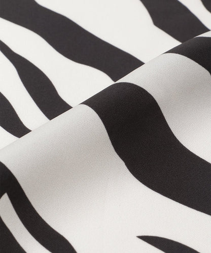 silk logo scarf_17