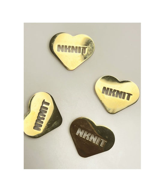 KNKIT brooch_2