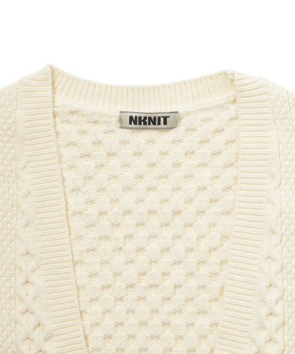 deep V cable KNIT_11